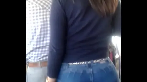 XXX rich buttocks on the bus yeni Video