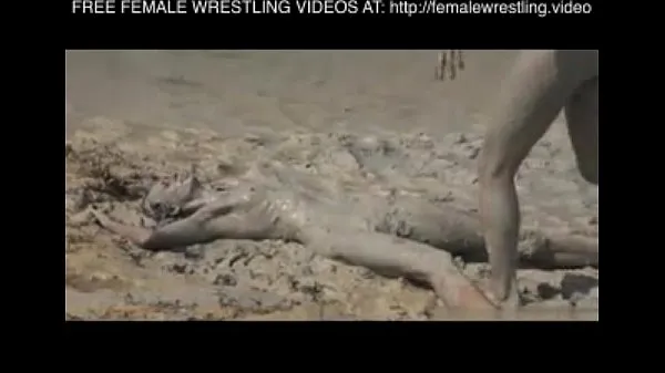 XXX Girls wrestling in the mud new Videos