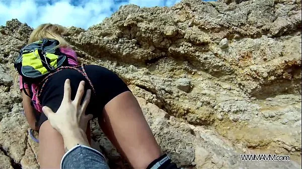 XXX MyFirstPublic Instructora de escalada se folla a su alumno junto al mar vídeos nuevos