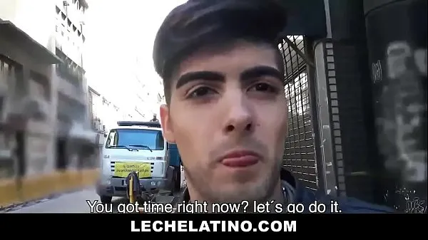 XXX Un jeune garçon latino sexy se fait défoncer à cru nouvelles vidéos