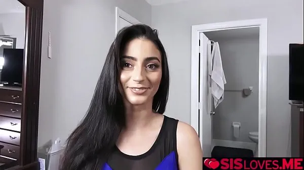 XXX Jasmine Vega asked for stepbros help but she need to be naked nových videí