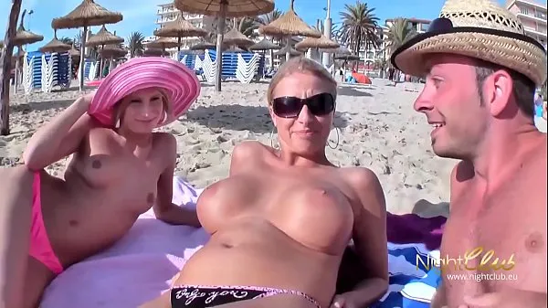 XXX German sex vacationer fucks everything in front of the camera วิดีโอใหม่