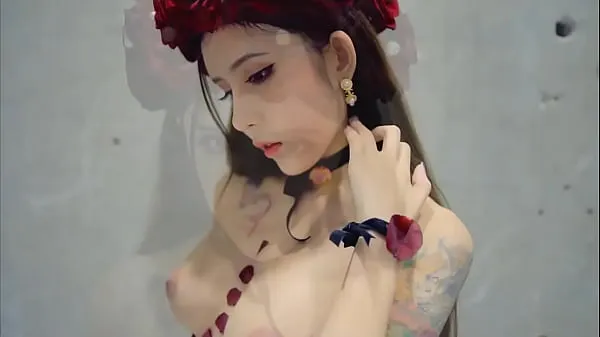 XXX Breast-hybrid goddess, beautiful carcass, all three points new Videos
