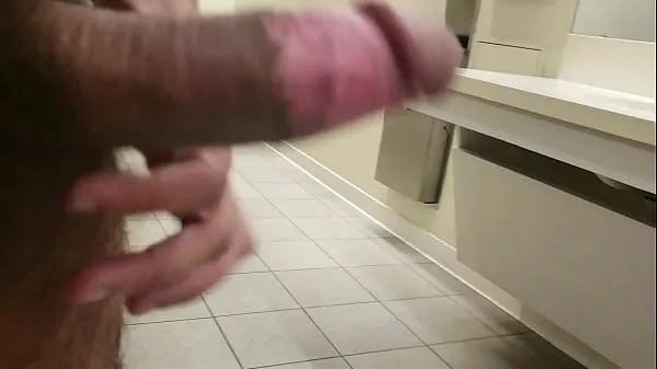 XXX Me Naked in a Public Bathroom new Videos