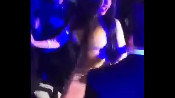 XXX Beautiful busty dancing नए वीडियो