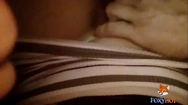 XXX Touching my wet pussy in uber taxi at night and the drivers notice it Video mới