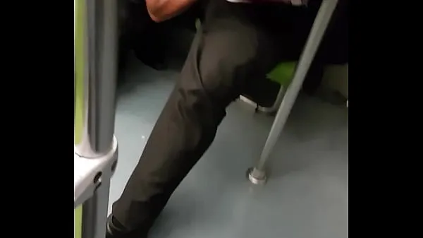 XXX Rich blowjob in the subway novih videoposnetkov