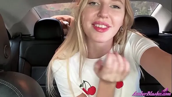 XXX Cheerful Babe With Juicy Booty Masturbate Pussy and Cum In the Car By The River Video baharu