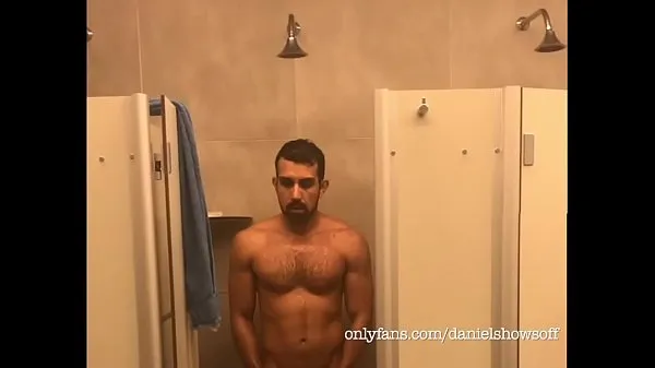 XXX Shower Time at the Gym νέα βίντεο