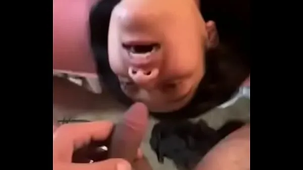 XXX Young desi NRI gf sucking cock개의 새 동영상