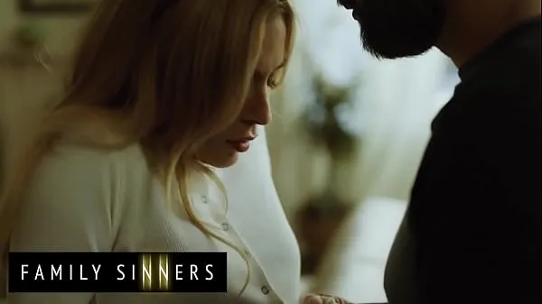 XXX Rough Sex Between Stepsiblings Blonde Babe (Aiden Ashley, Tommy Pistol) - Family Sinners Video baharu