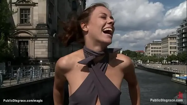 XXX German babe humiliated on the streets नए वीडियो