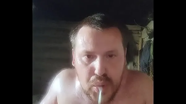 XXX Cum in the on the face. a Russian guy from the village tries fresh sperm. a mouthful of cum from a Russian gay man nových videí