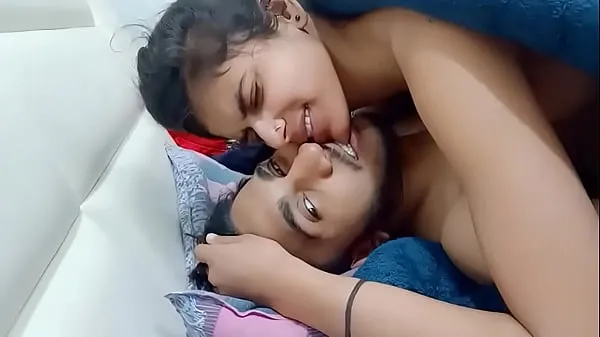 XXX Desi Indian cute girl sex and kissing in morning when alone at home new Videos