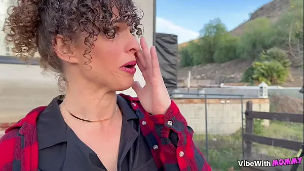 XXX Crying Jewish Ranch Wife Takes Neighbor Boy's Virginity νέα βίντεο